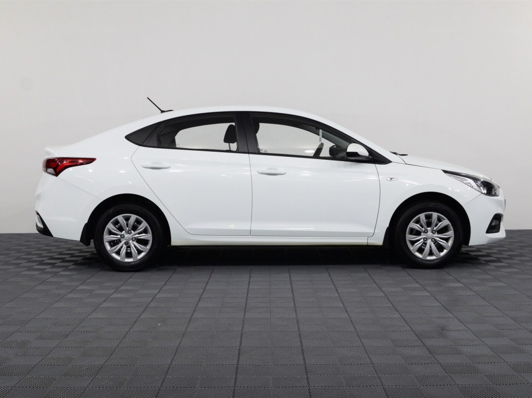 Hyundai Solaris Comfort 1.4 АКПП, 2018, 38 055 км фото 4