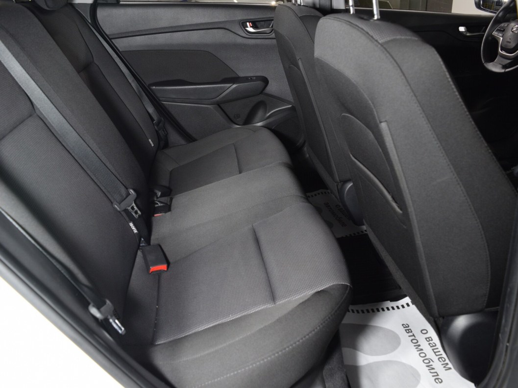 Hyundai Solaris Comfort 1.4 АКПП, 2018, 38 055 км фото 12