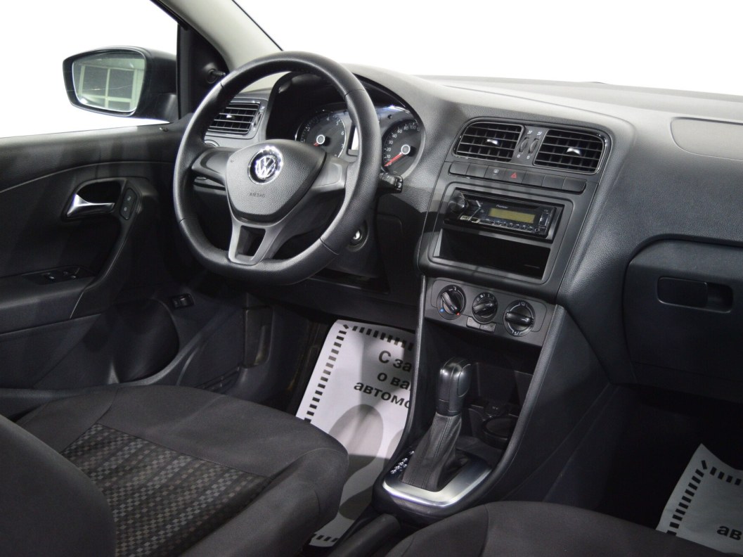 Volkswagen Polo Comfortline 1.6 АКПП, 2018, 42 597 км фото 18